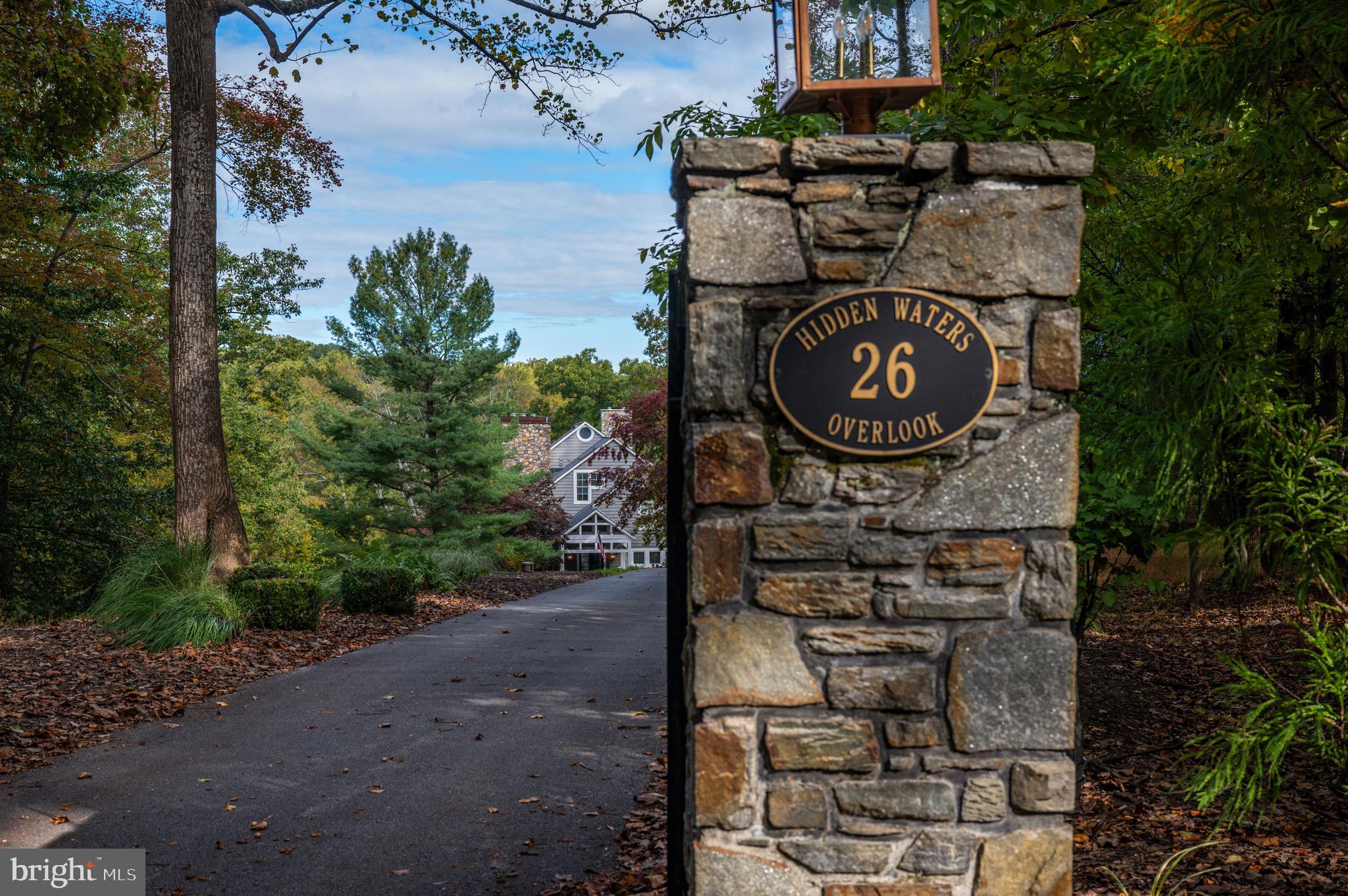 26 HIGHFIELD COURT