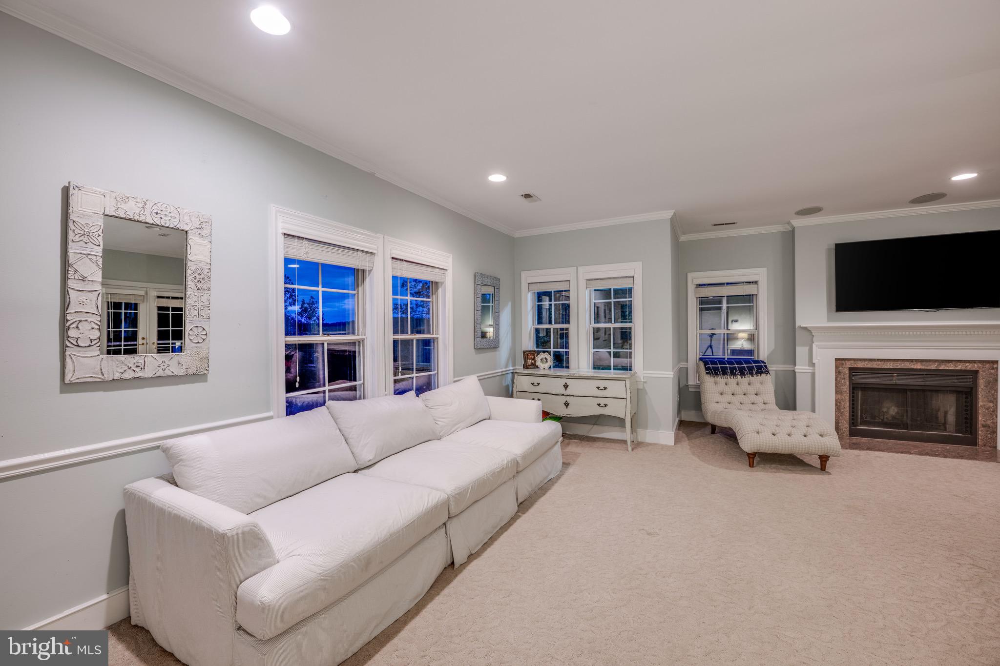 26 HIGHFIELD COURT