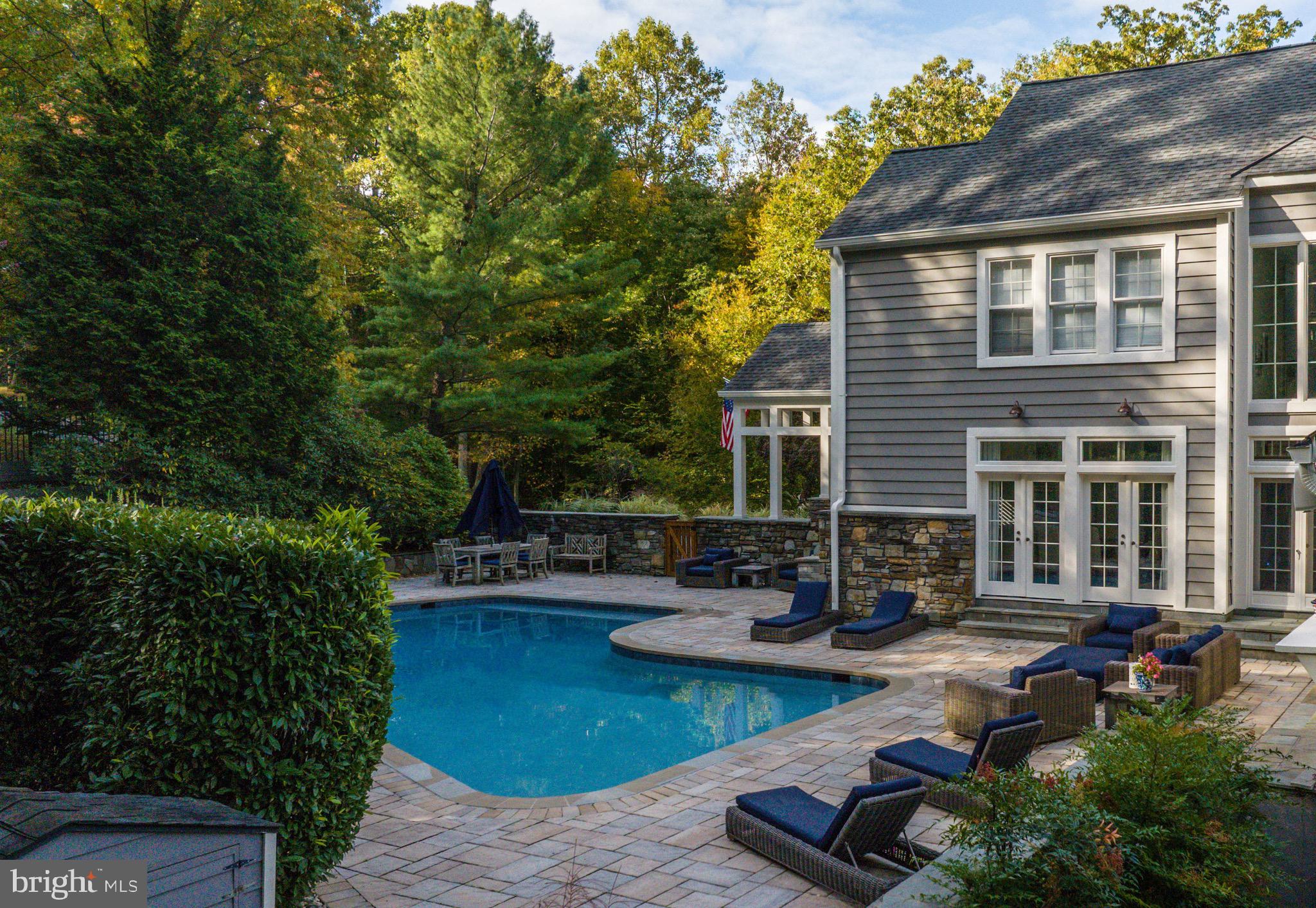 26 HIGHFIELD COURT