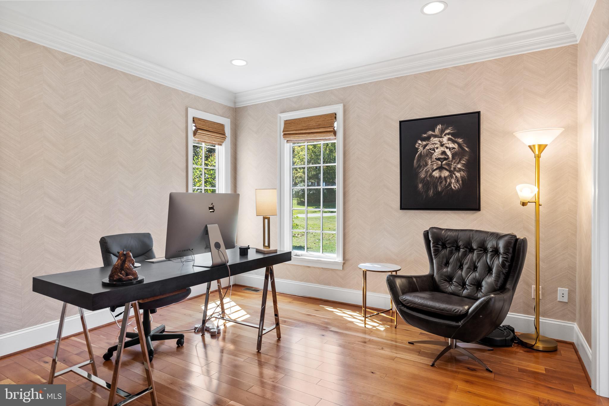 39 Brett Manor Ct