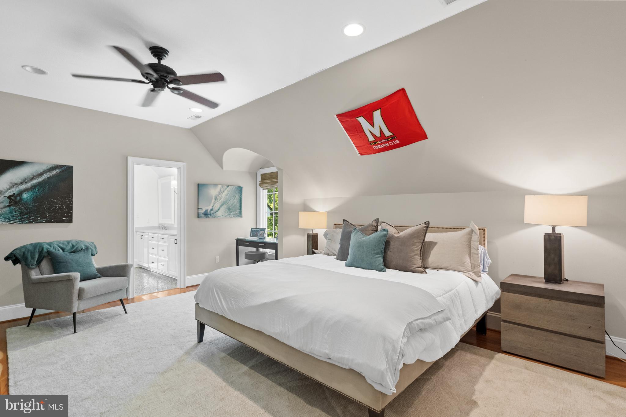 39 Brett Manor Ct