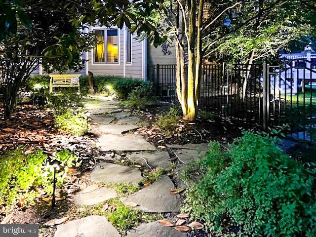 2103 Highland Ridge Dr