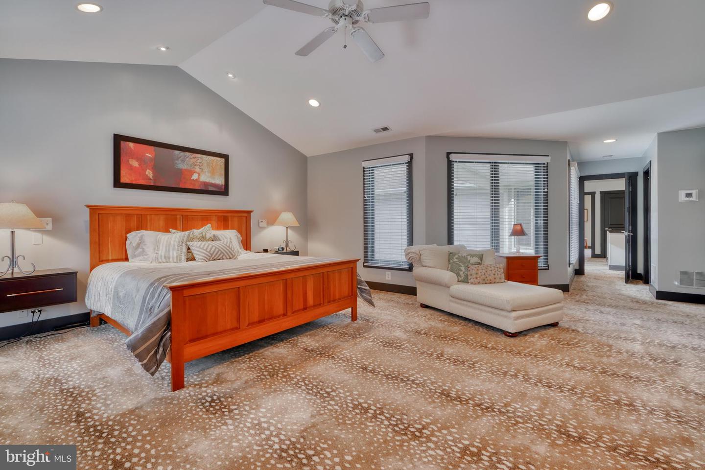 2103 Highland Ridge Dr