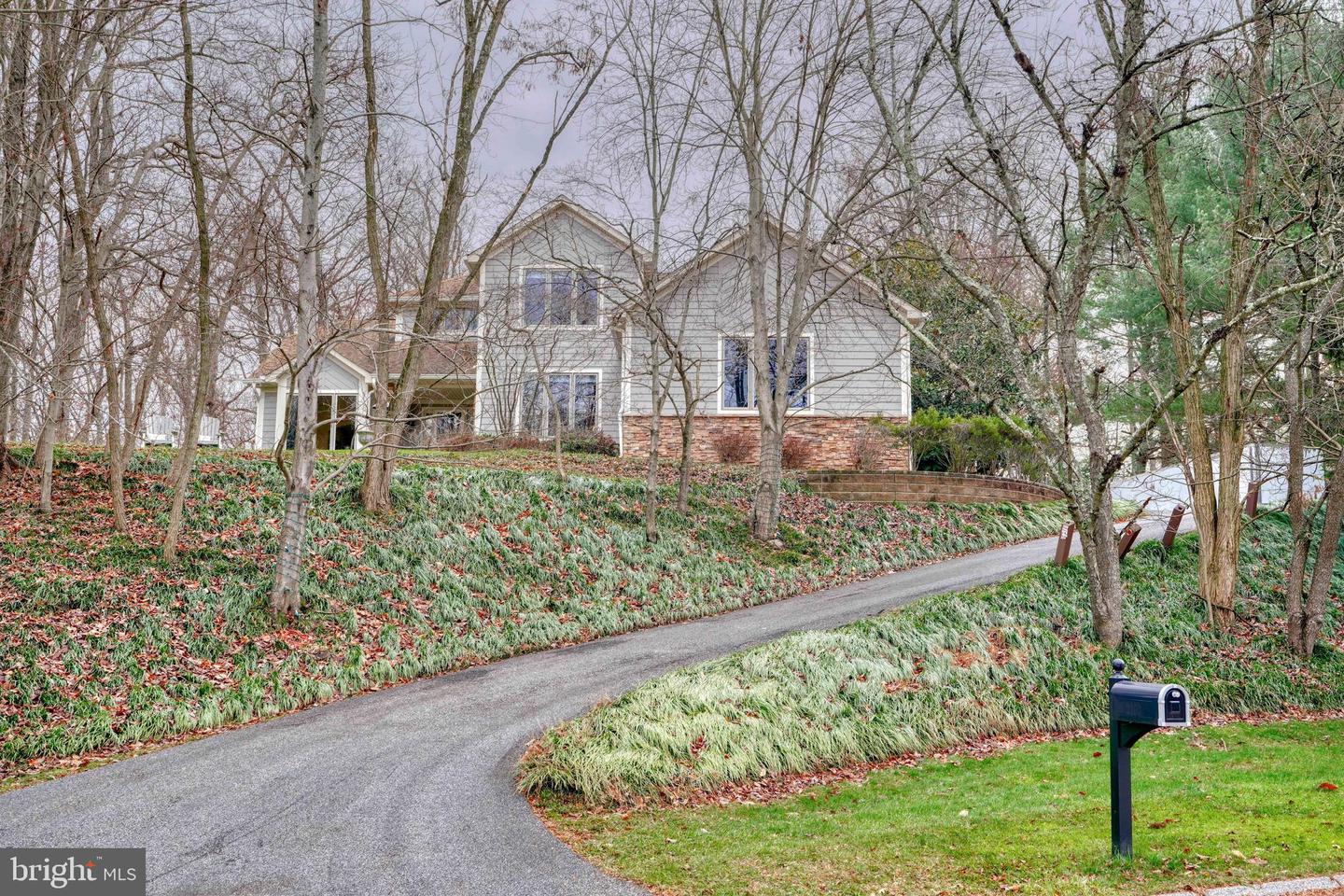 2103 Highland Ridge Dr