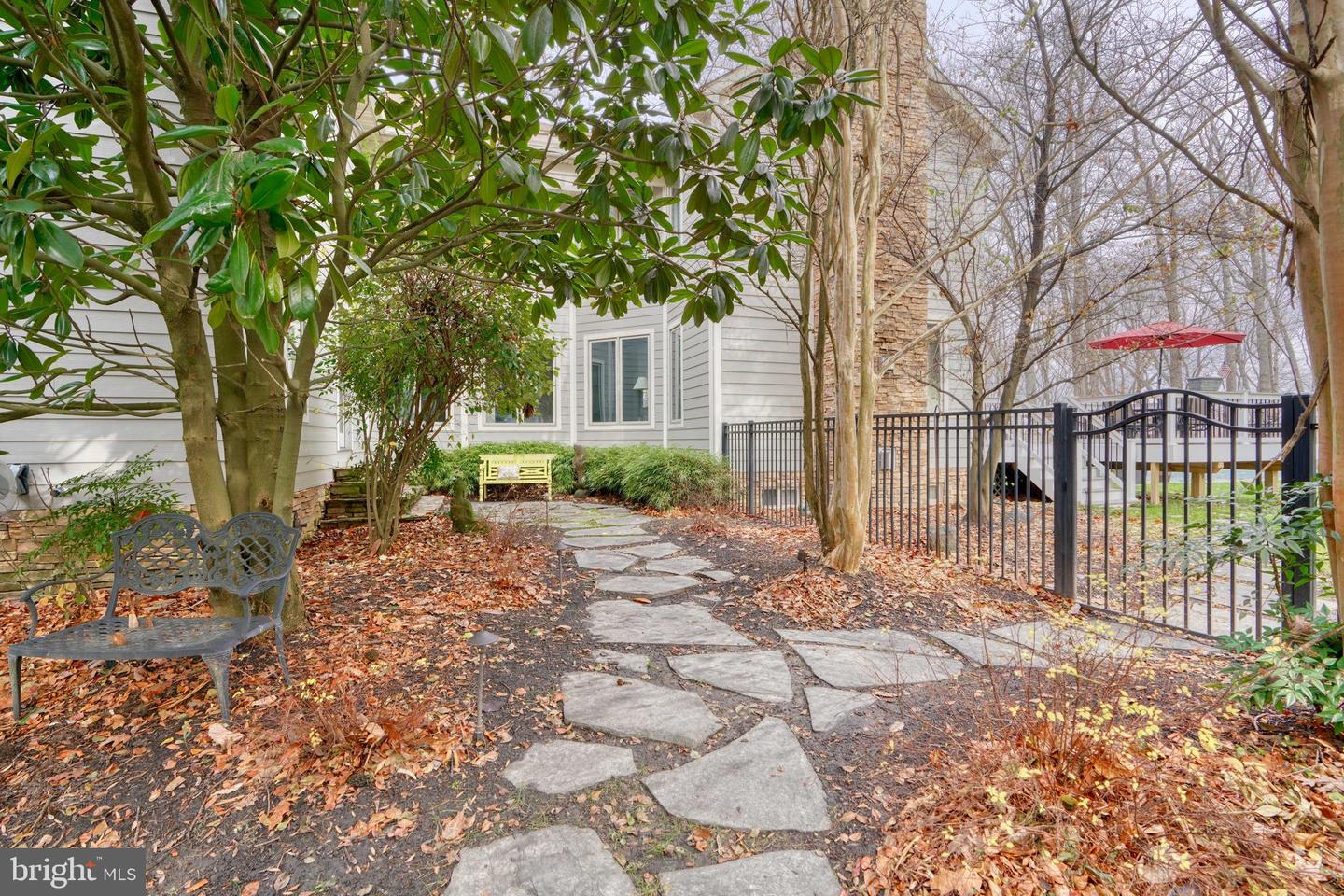 2103 Highland Ridge Dr