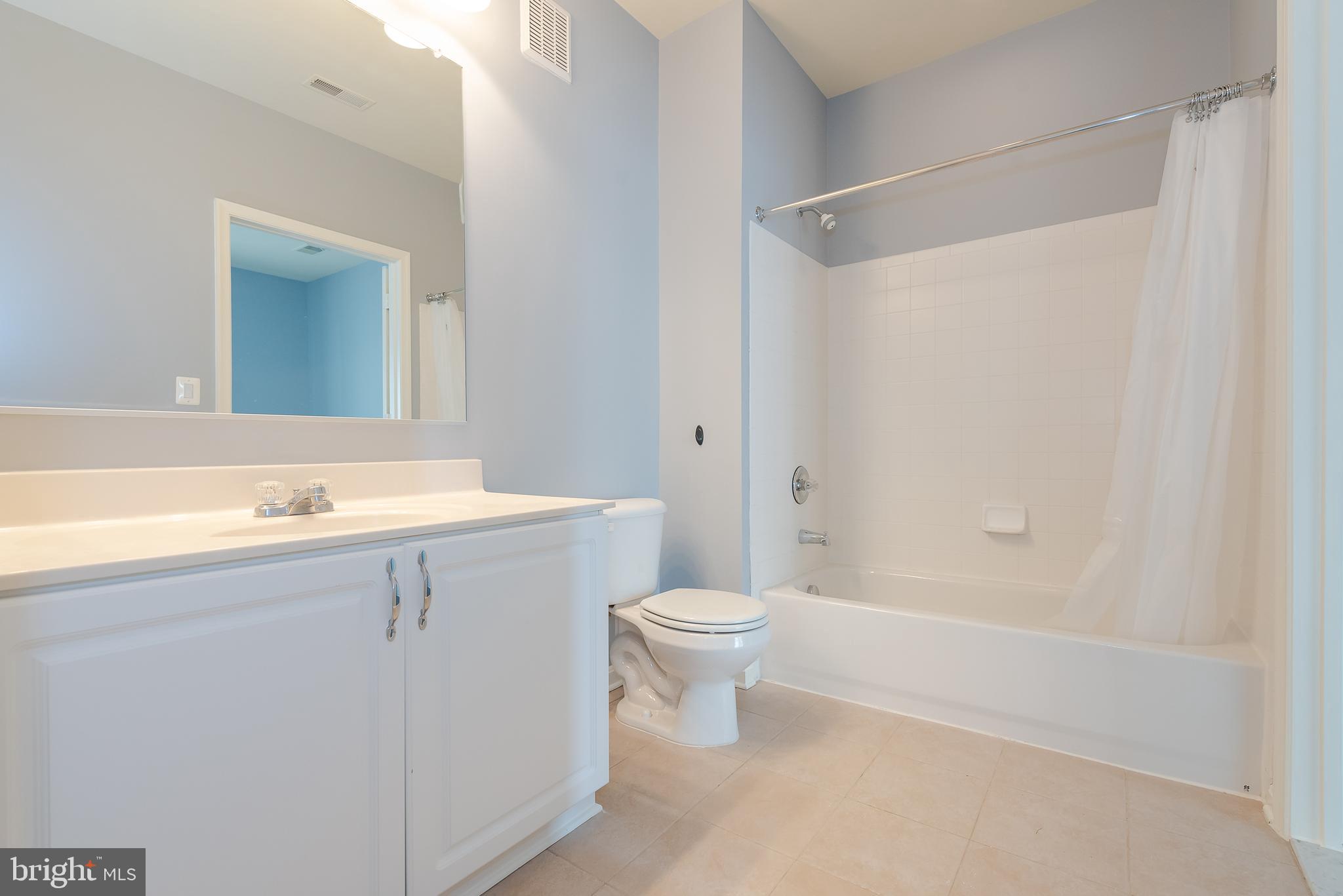 400 SYMPHONY CIRCLE 236E