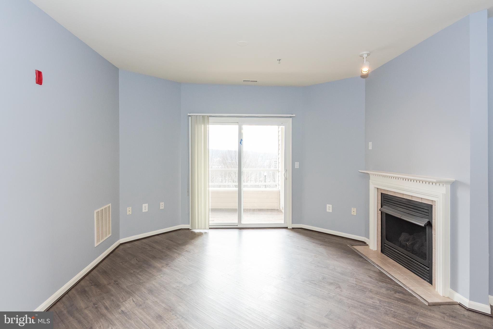 400 SYMPHONY CIRCLE 236E