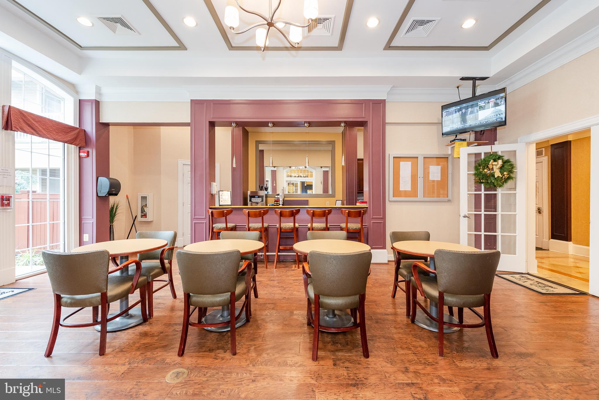 400 SYMPHONY CIRCLE 236E