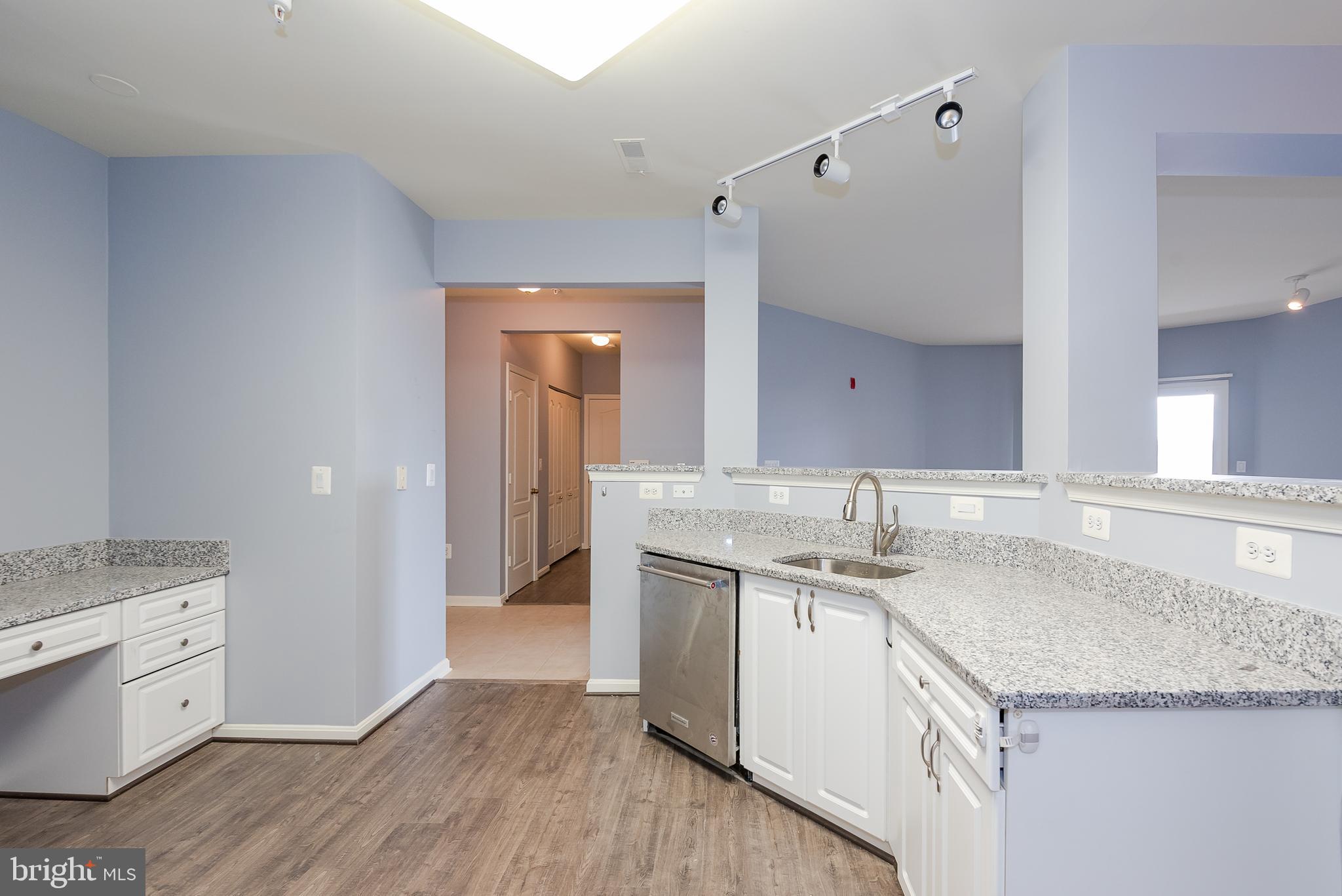 400 SYMPHONY CIRCLE 236E