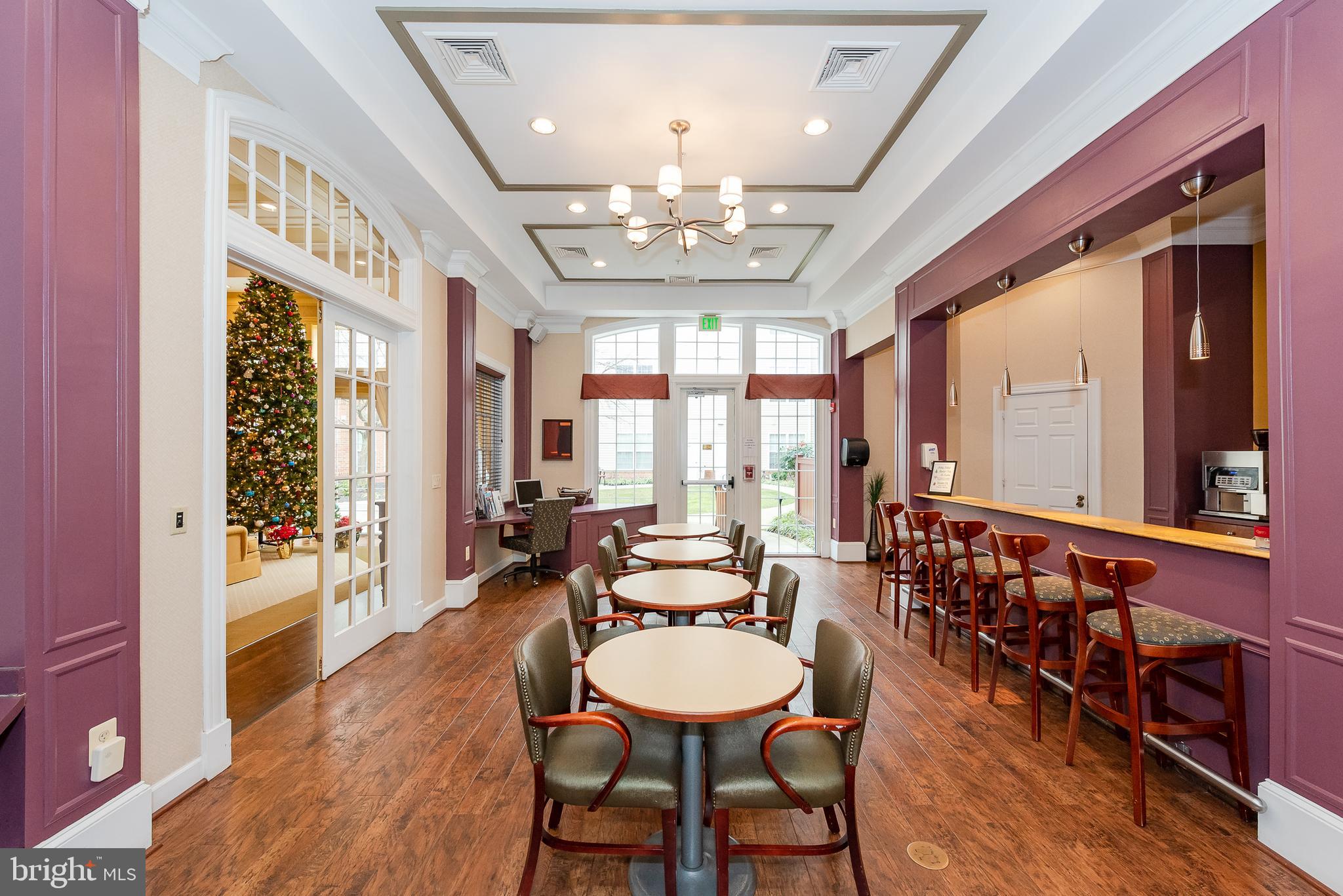 400 SYMPHONY CIRCLE 236E