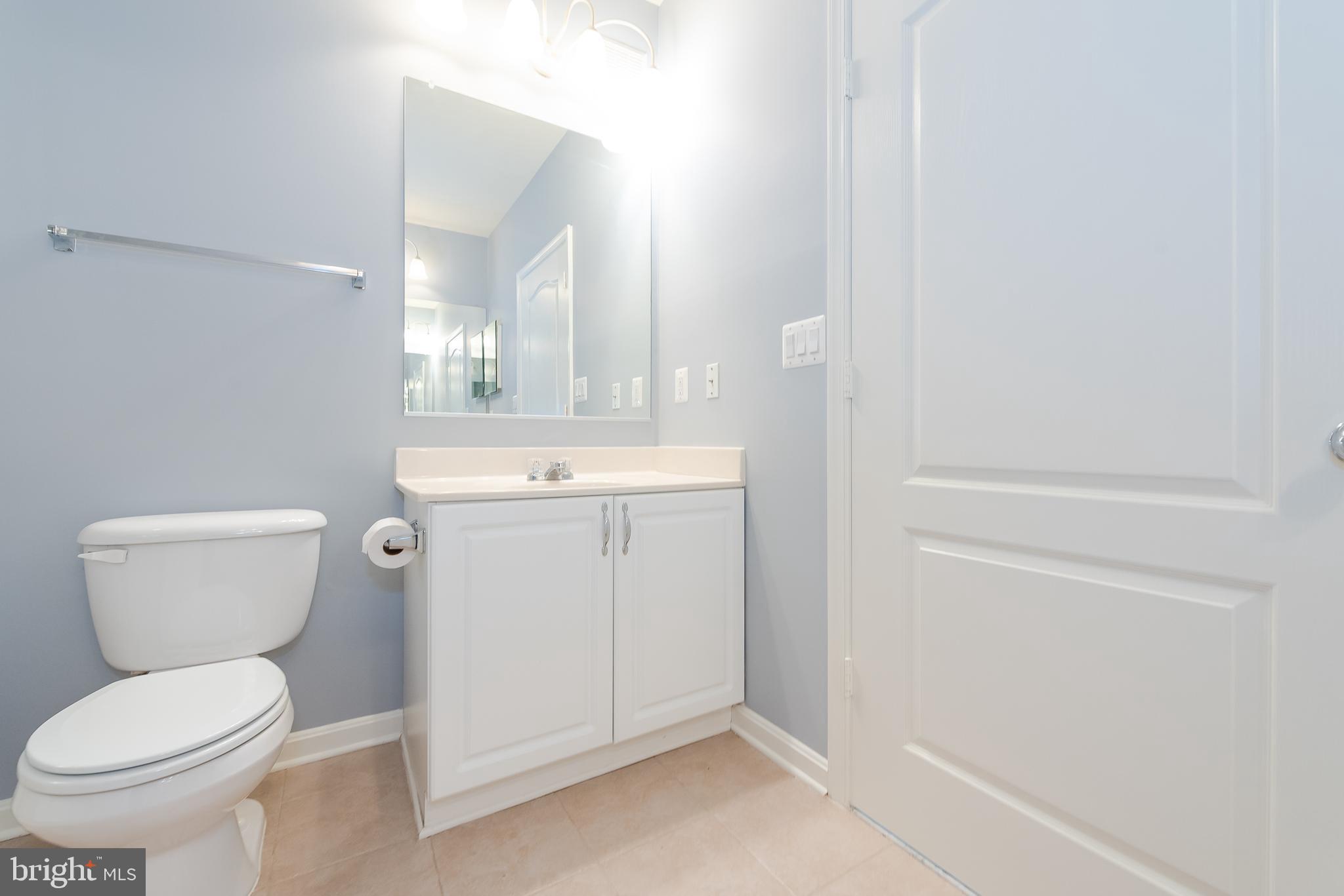 400 SYMPHONY CIRCLE 236E