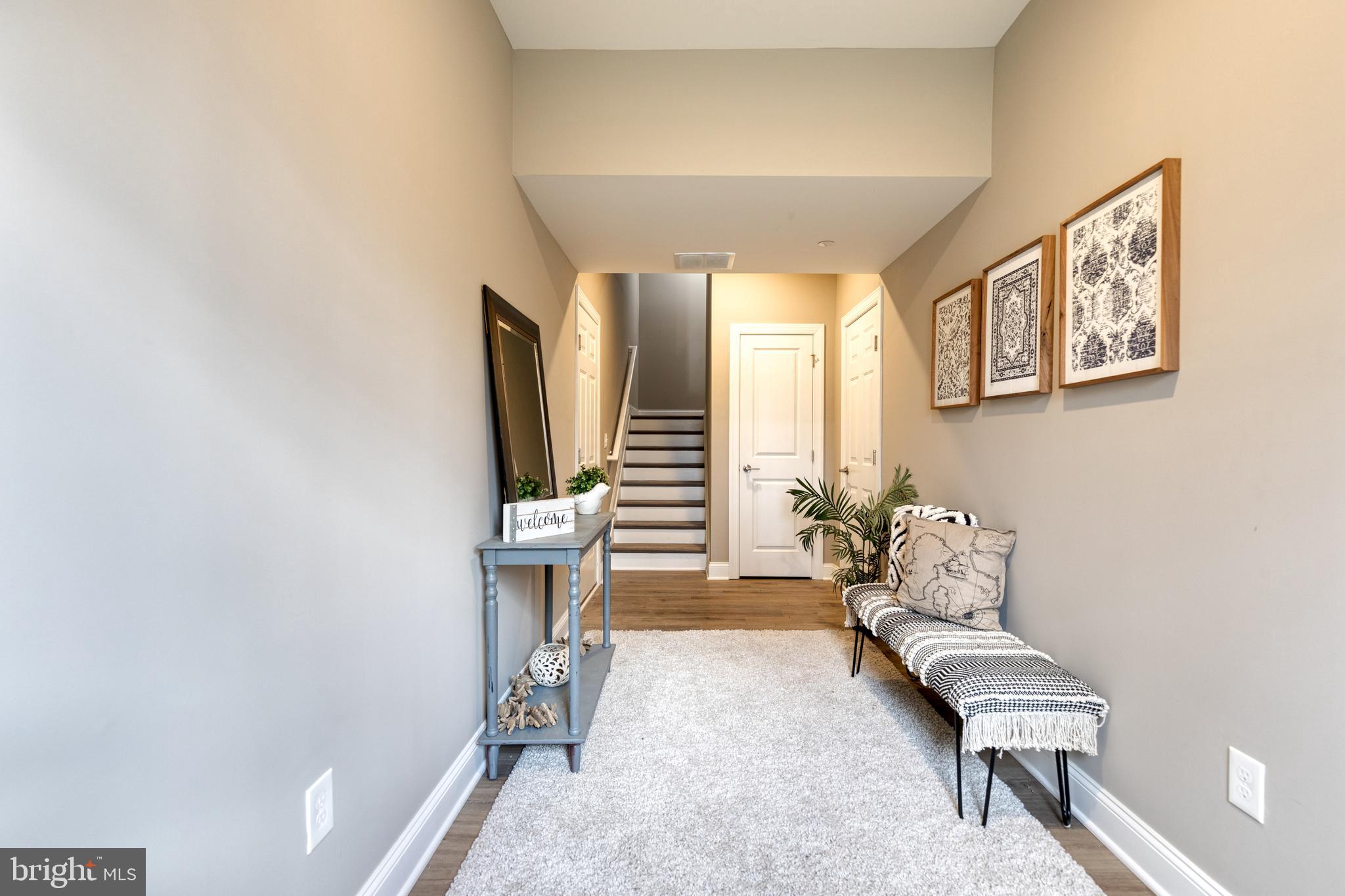 827 CEDAR AVENUE