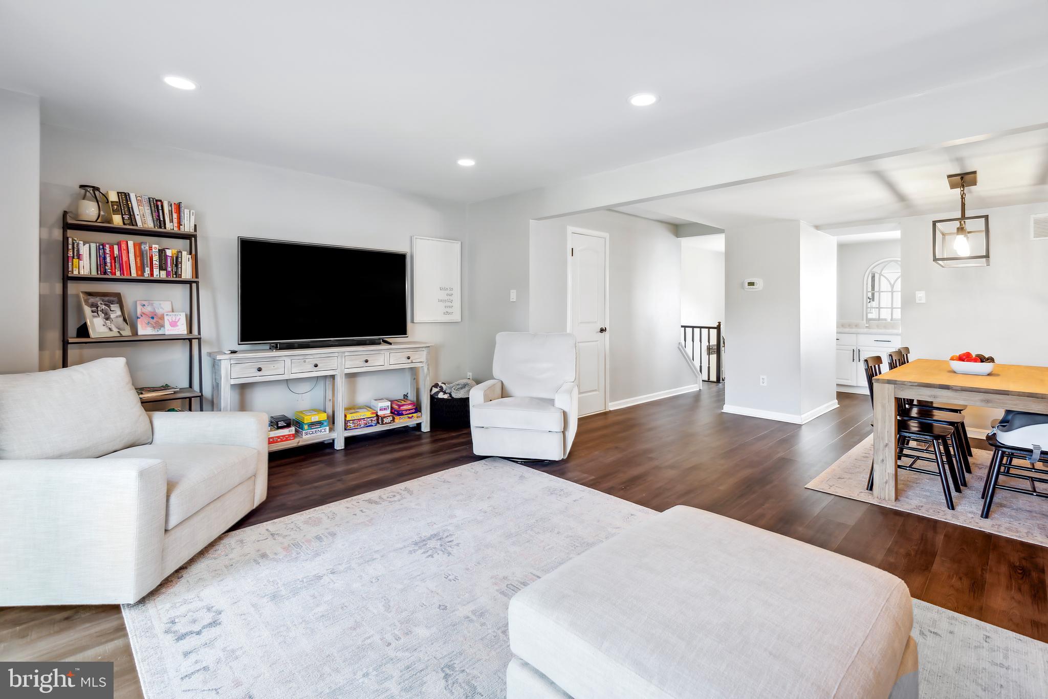 38 BLONDELL COURT