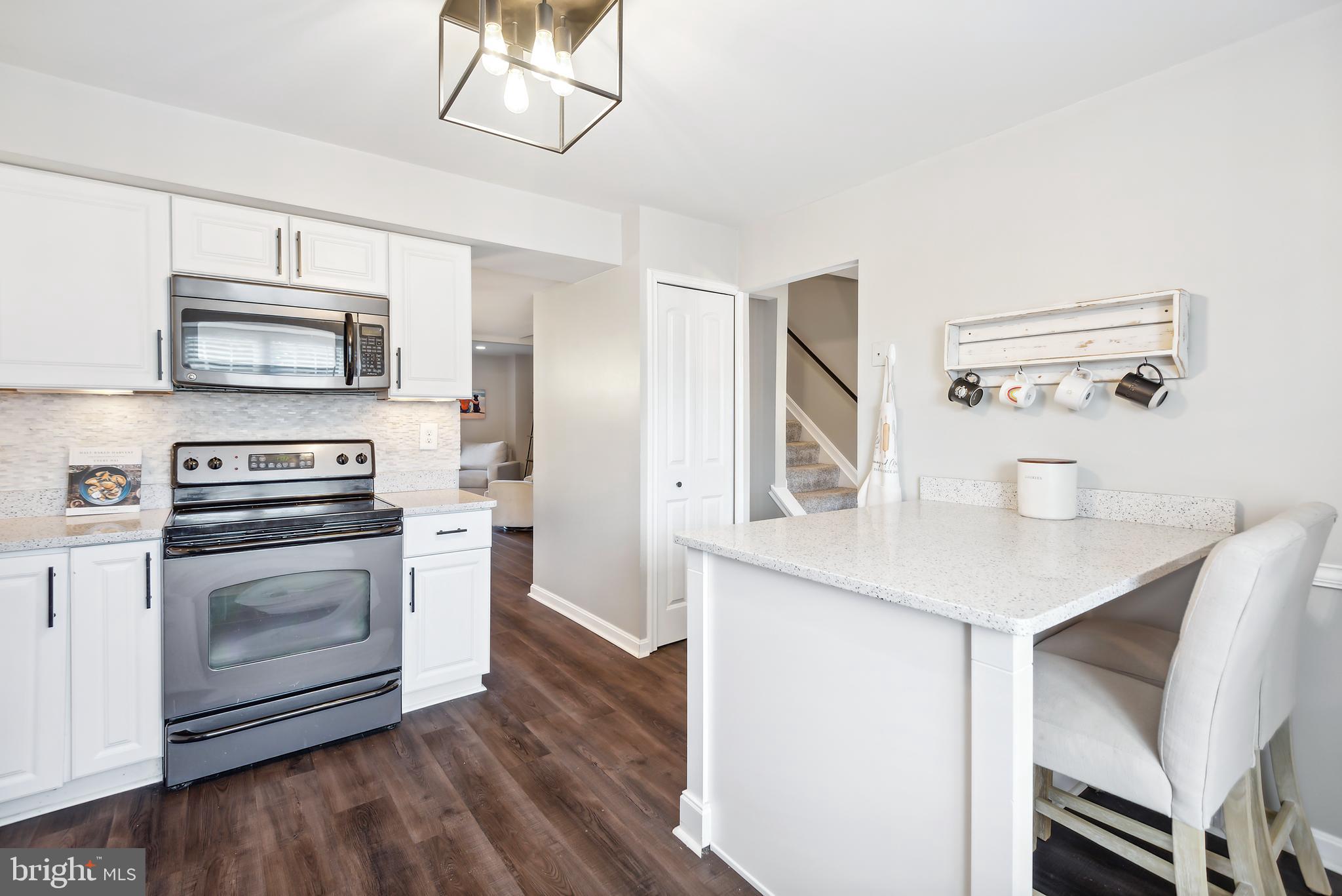 38 BLONDELL COURT