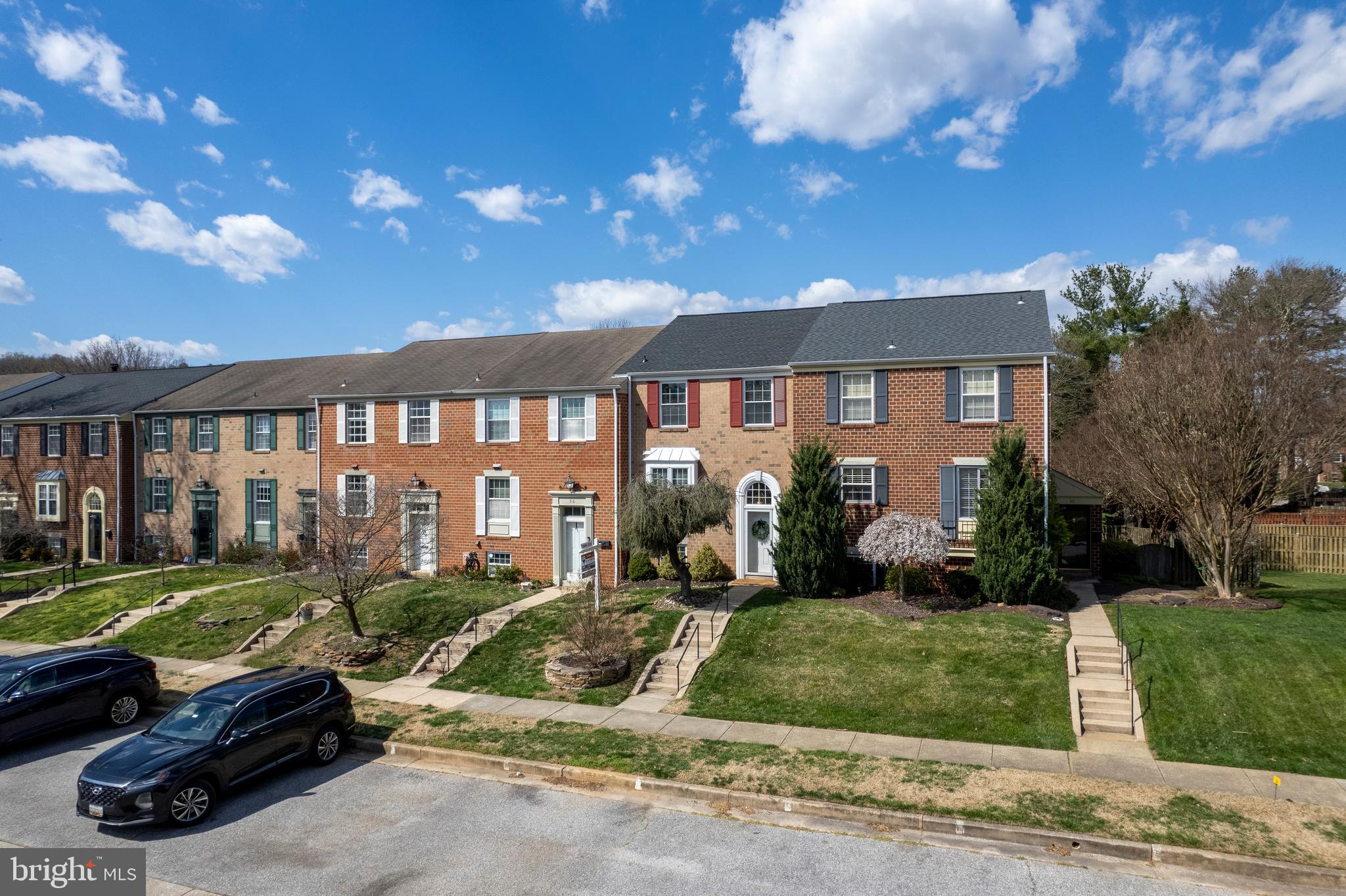 38 BLONDELL COURT