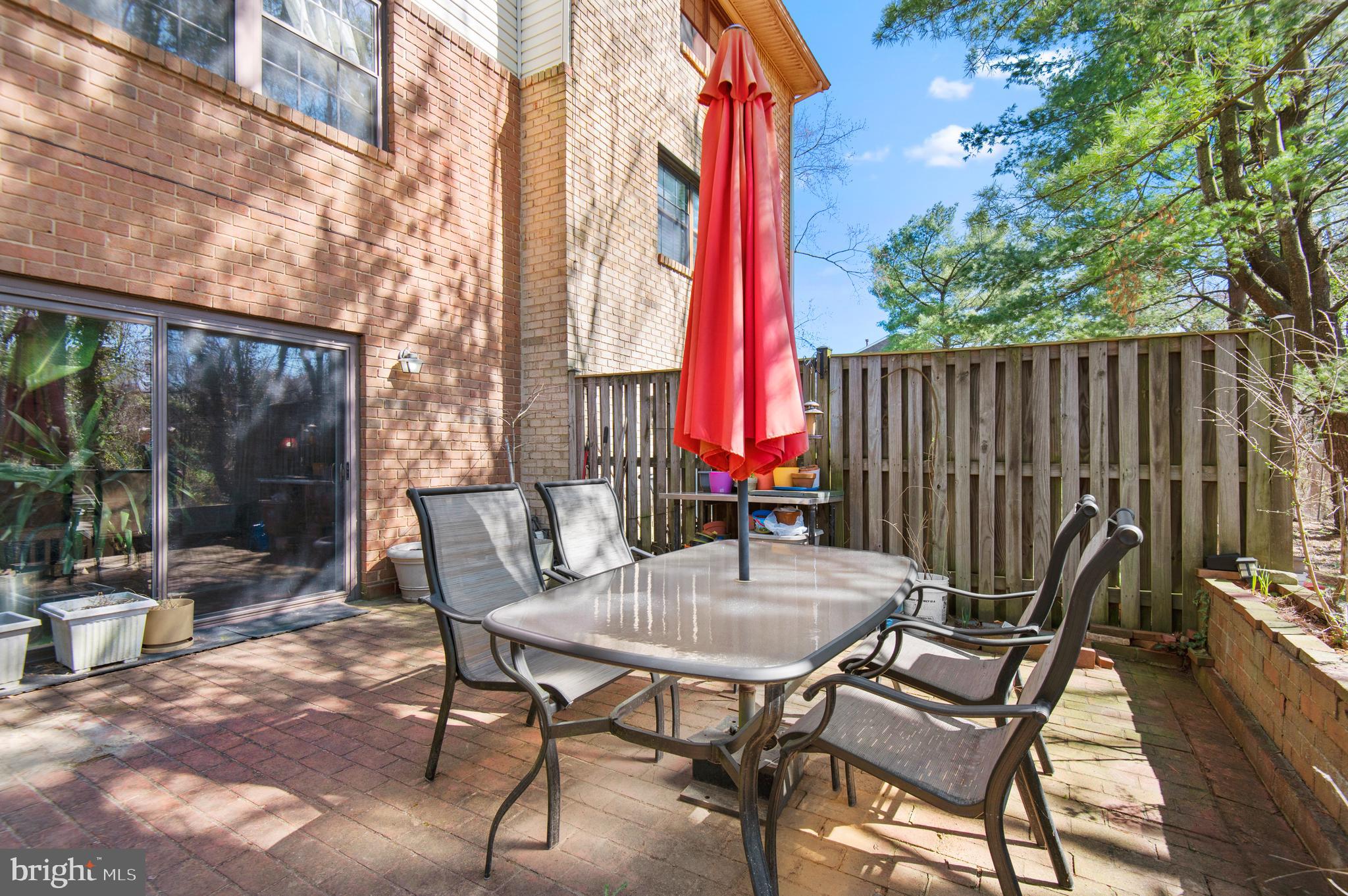 9 BELLOWS COURT 9