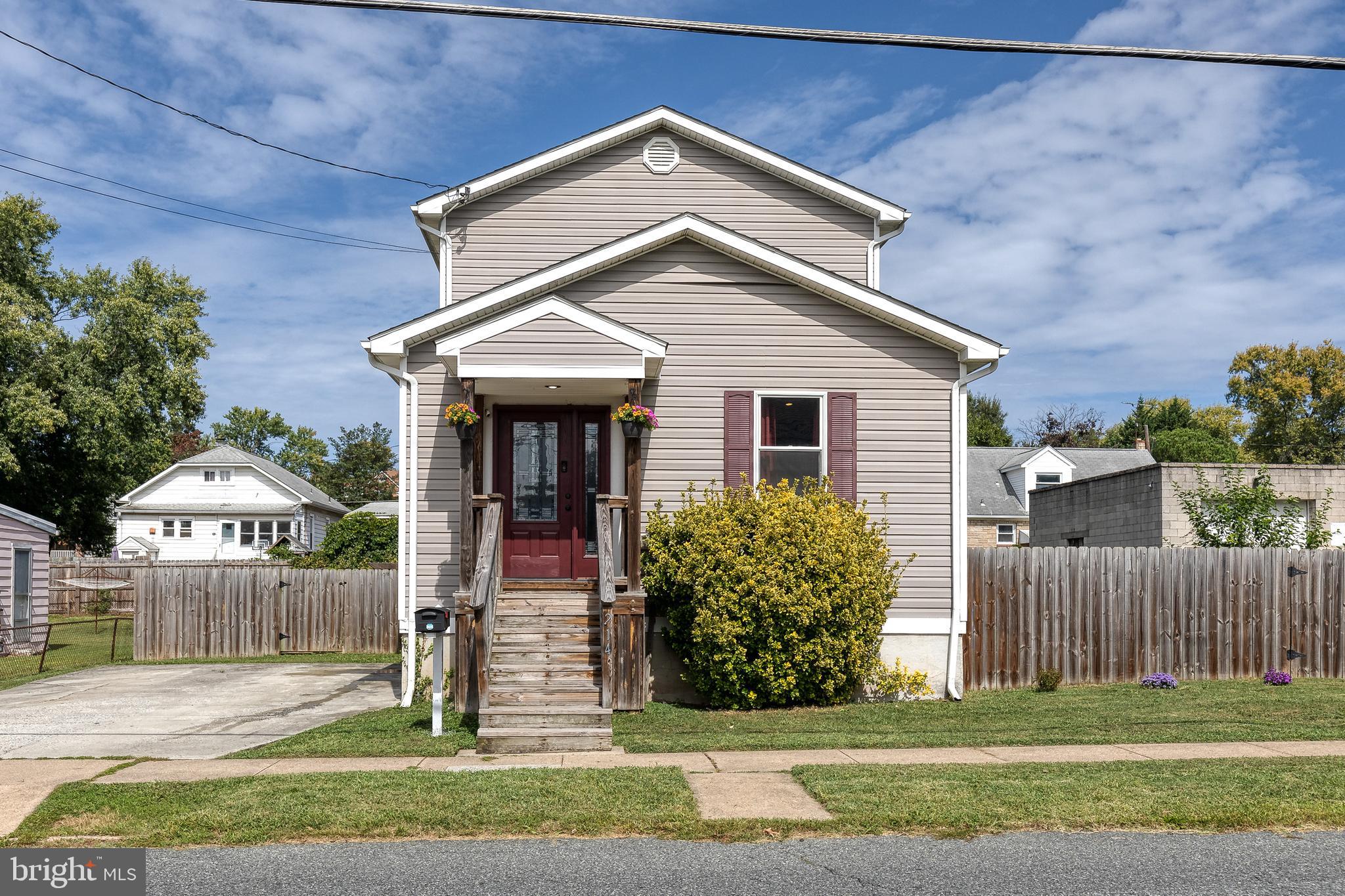 214 3RD AVENUE