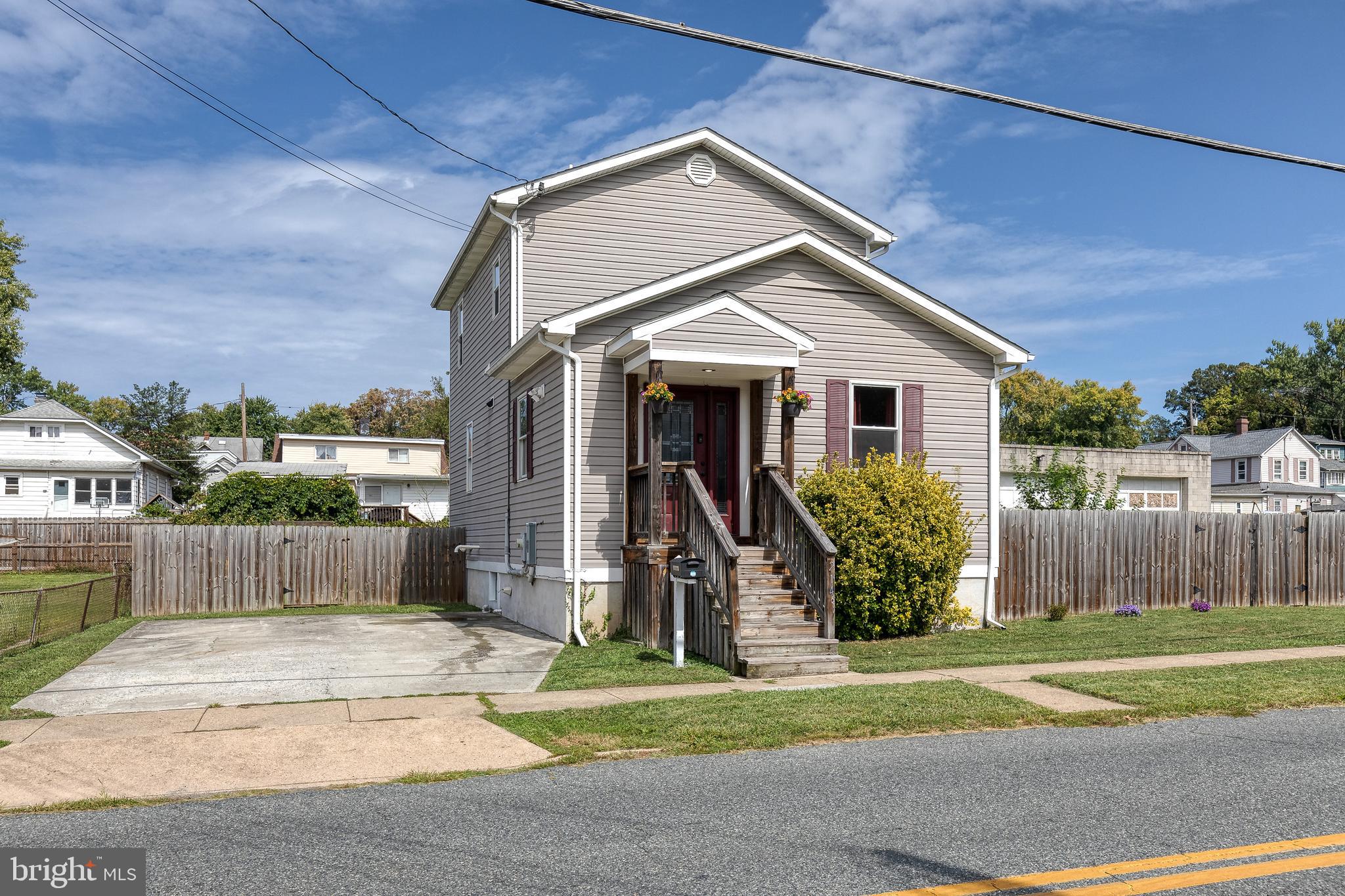 214 3RD AVENUE