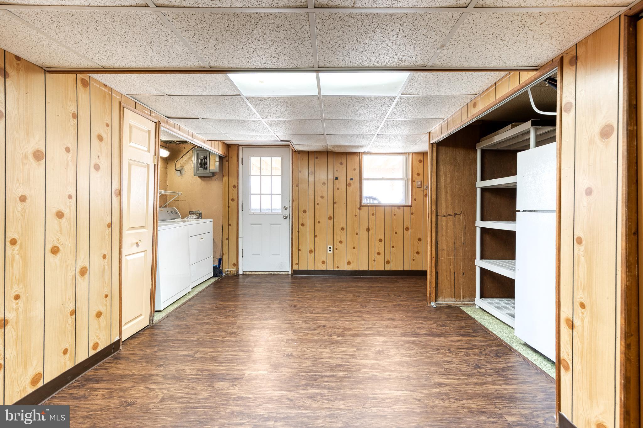 1623 HARDWICK ROAD