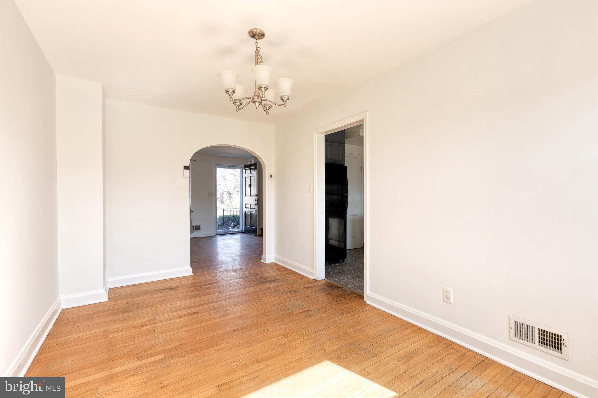 1623 HARDWICK ROAD