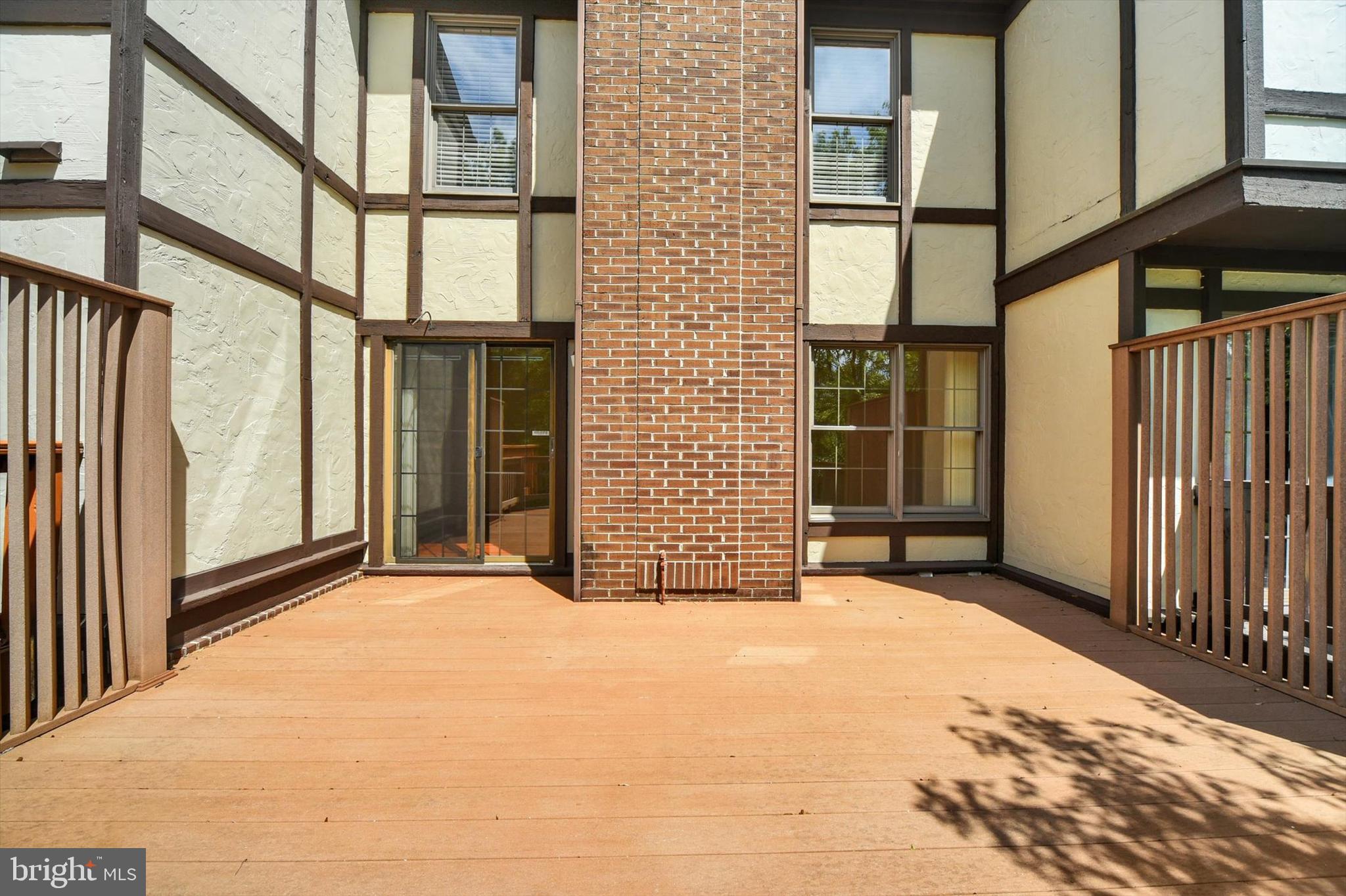 26 TUDOR COURT
