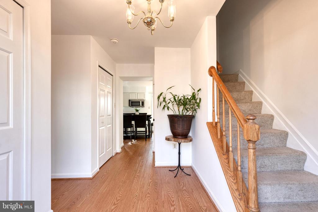 10595 BLUE BELL WAY