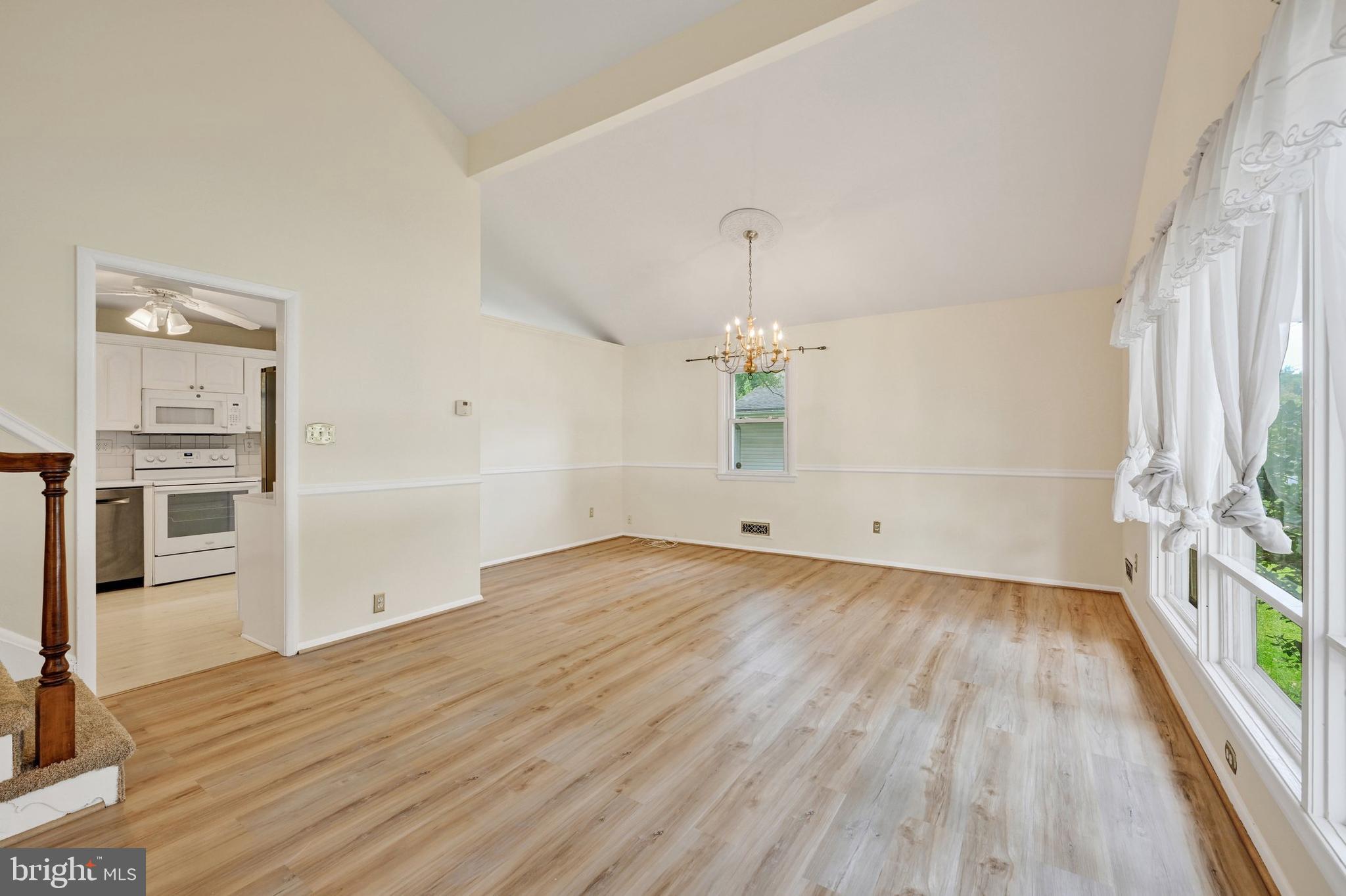 809 PROVIDENCE ROAD