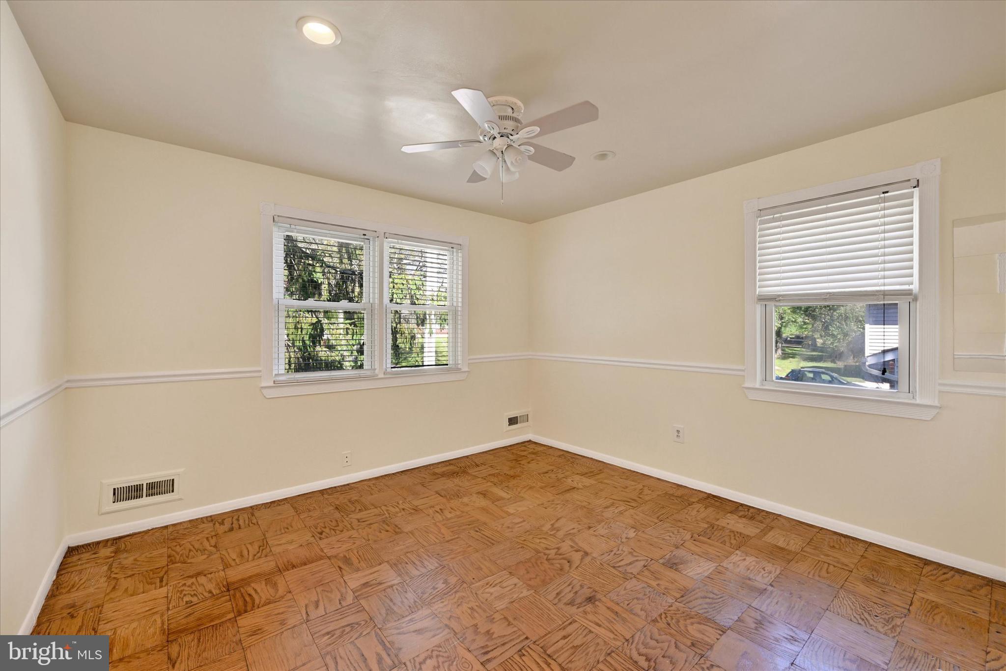 809 PROVIDENCE ROAD