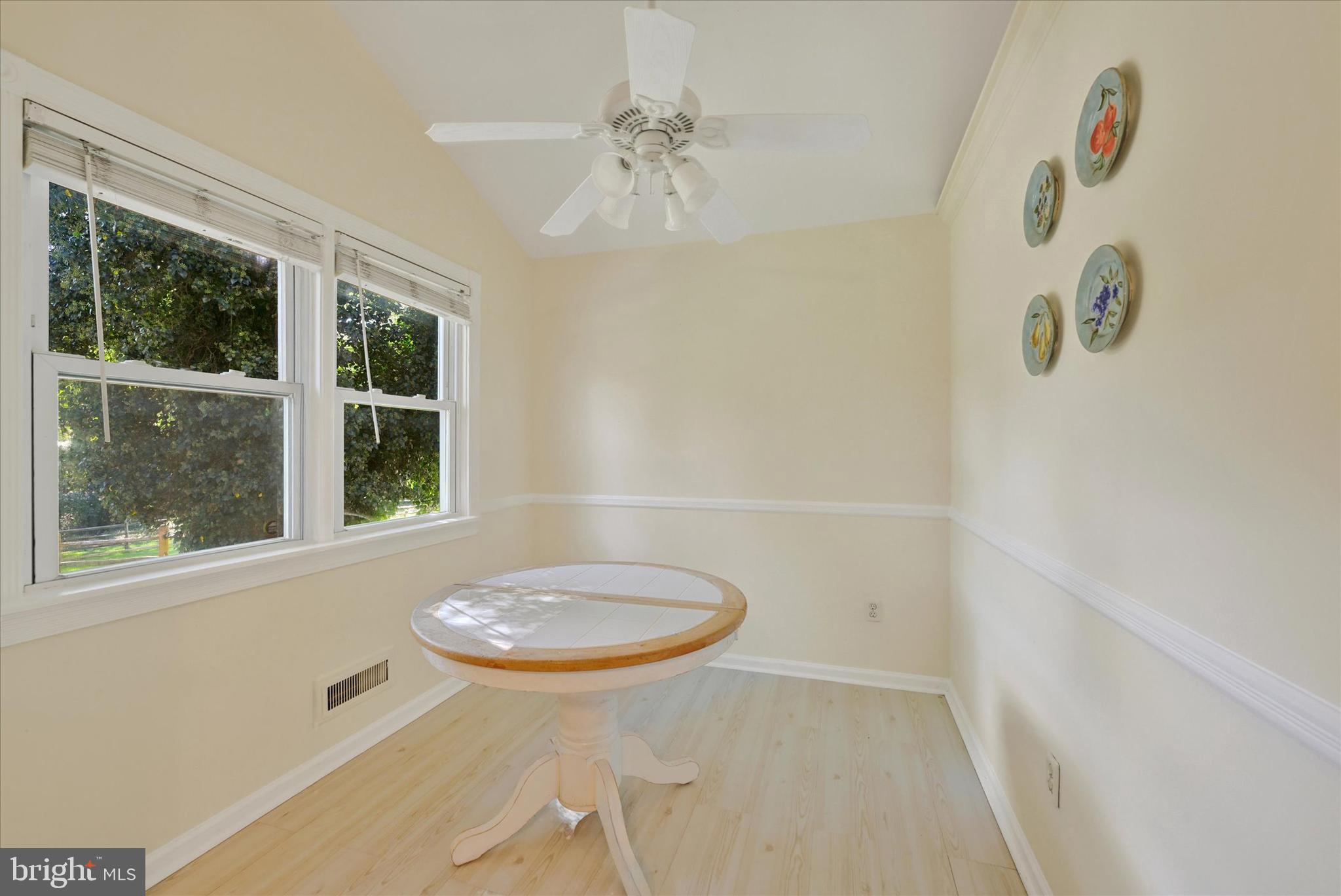 809 PROVIDENCE ROAD