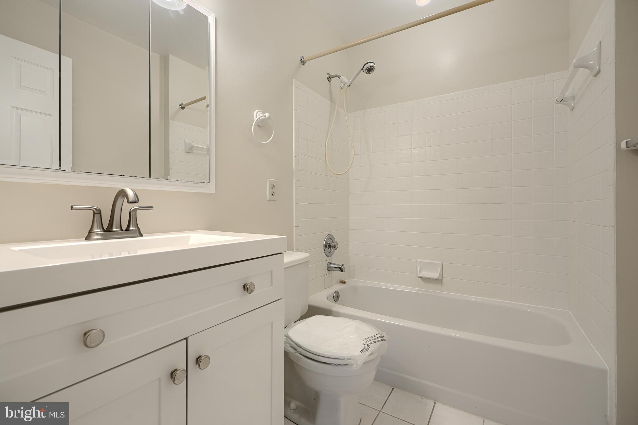229 CASTLETOWN ROAD