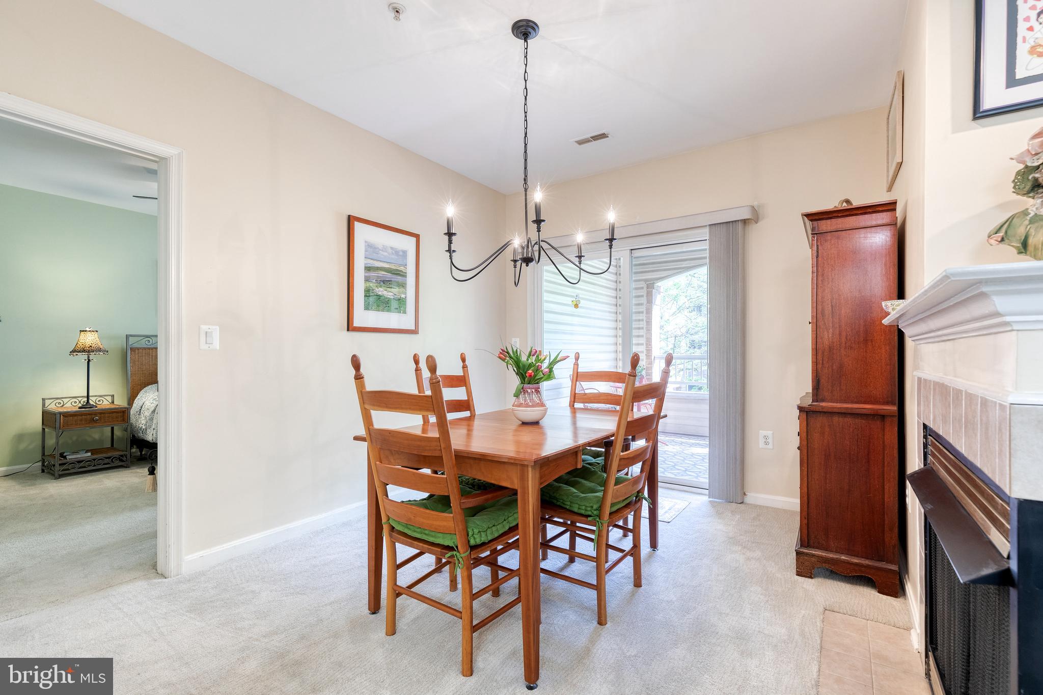400 SYMPHONY CIRCLE 257C