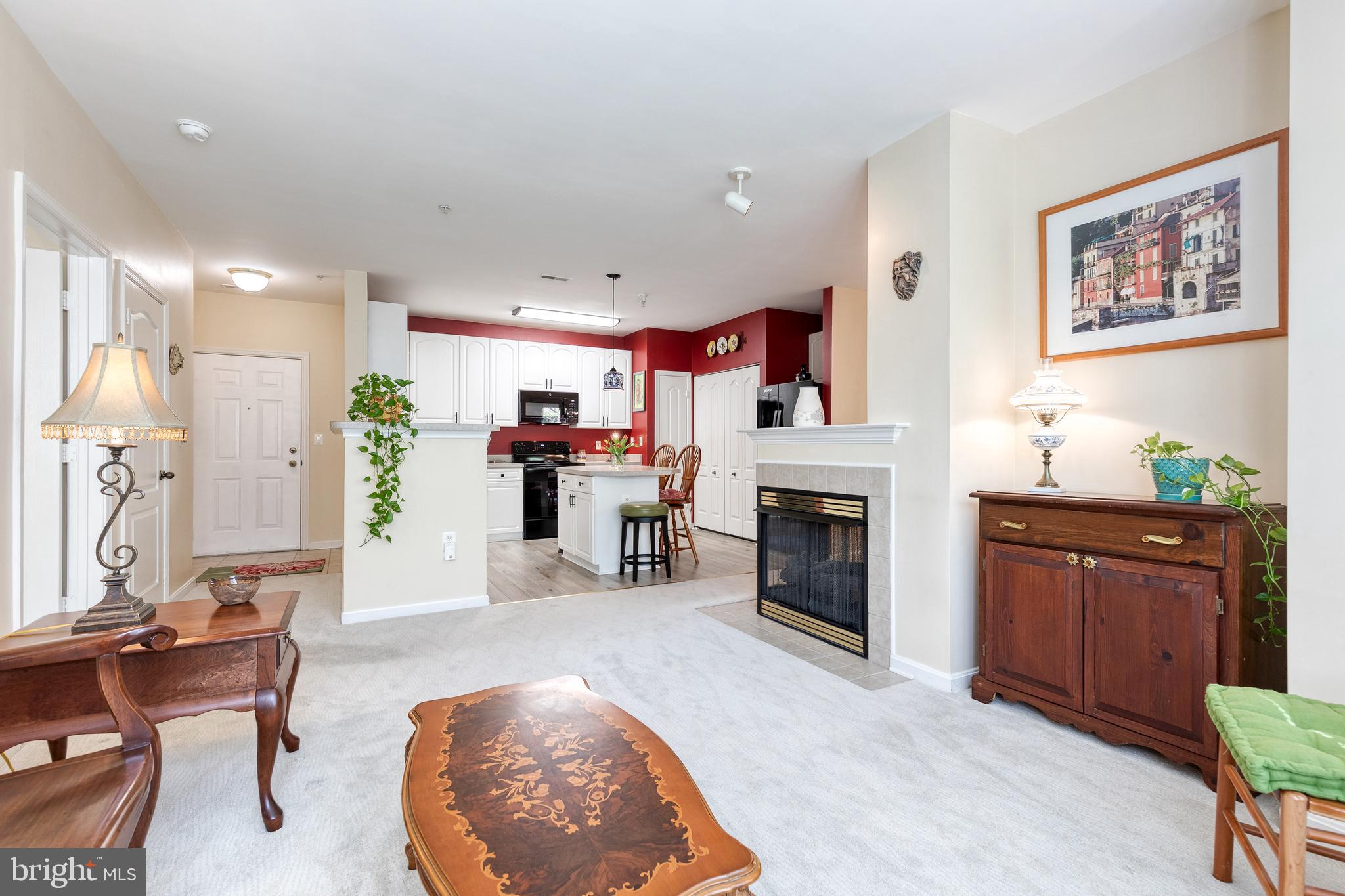 400 SYMPHONY CIRCLE 257C