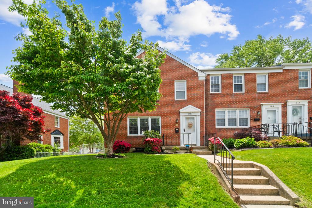 1517 DELLSWAY ROAD