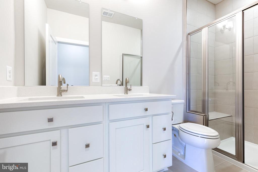 200 HICKORY HOLLOW COURT