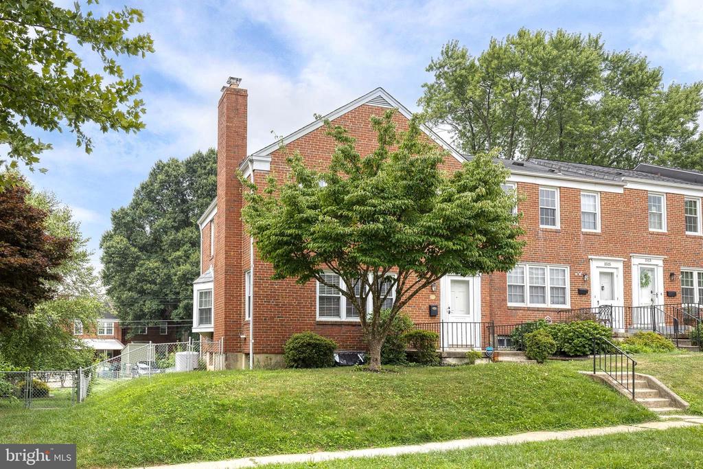 1517 DELLSWAY ROAD