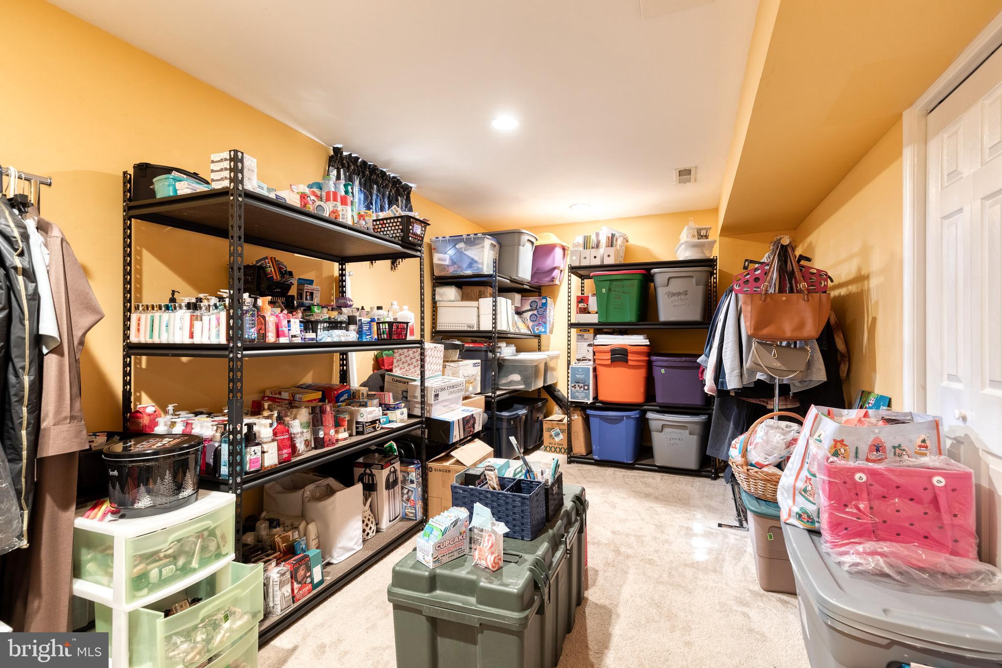 2970 SIWANOY DRIVE