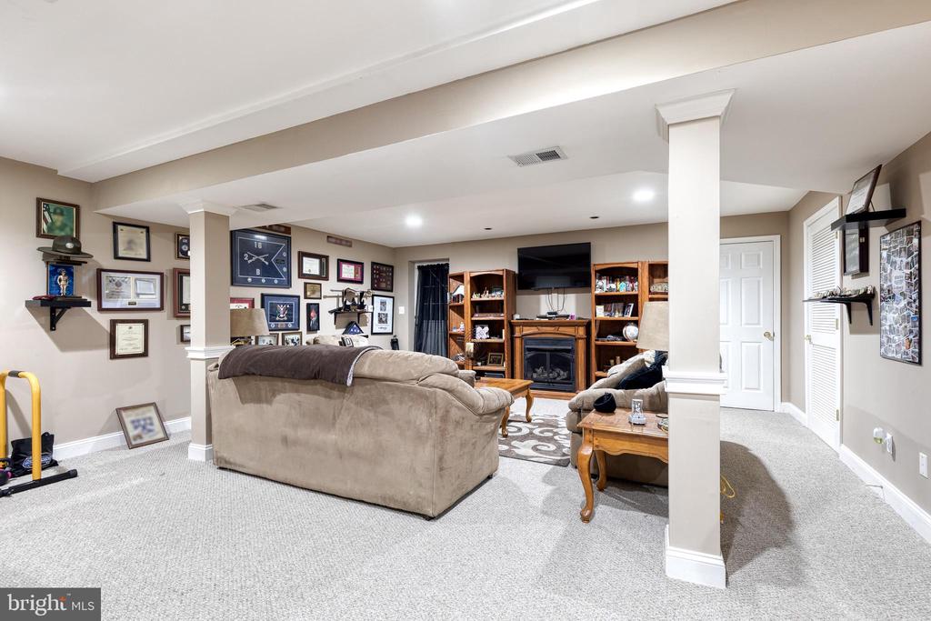 2970 SIWANOY DRIVE