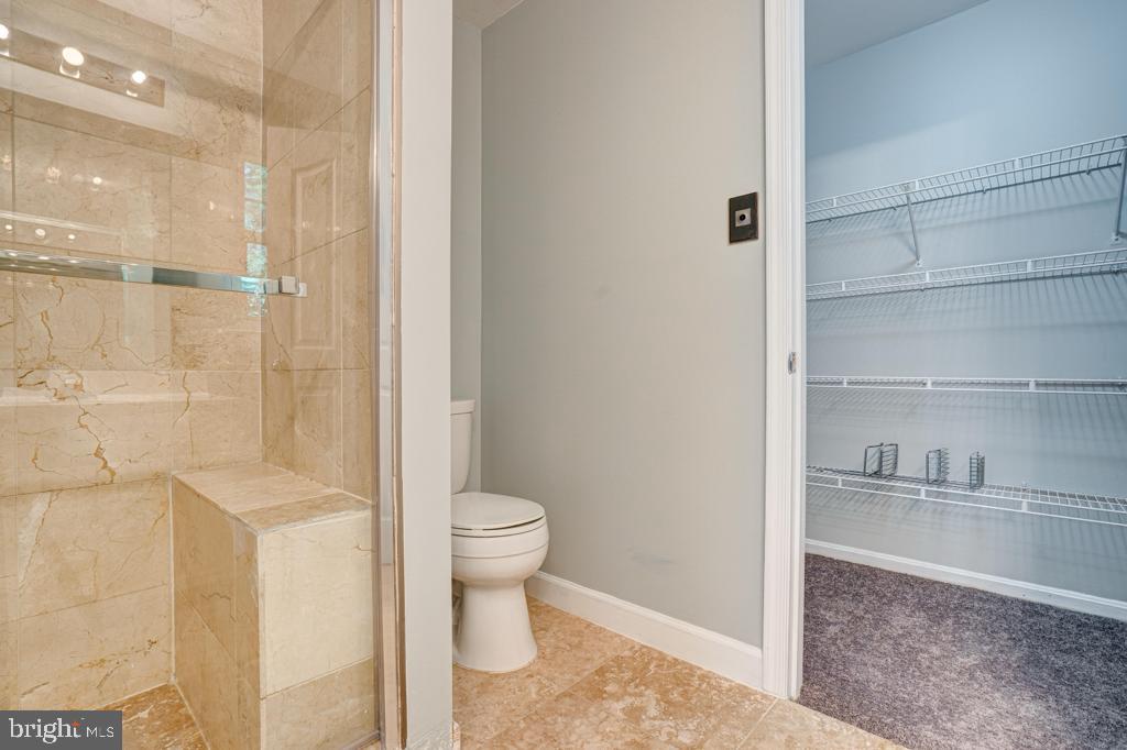 4421 Rolling Meadows Way