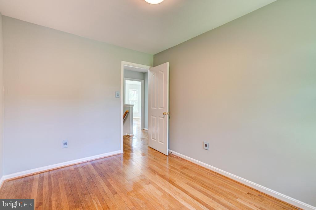 4421 Rolling Meadows Way