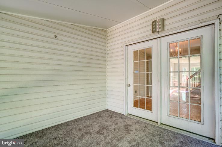 4421 Rolling Meadows Way