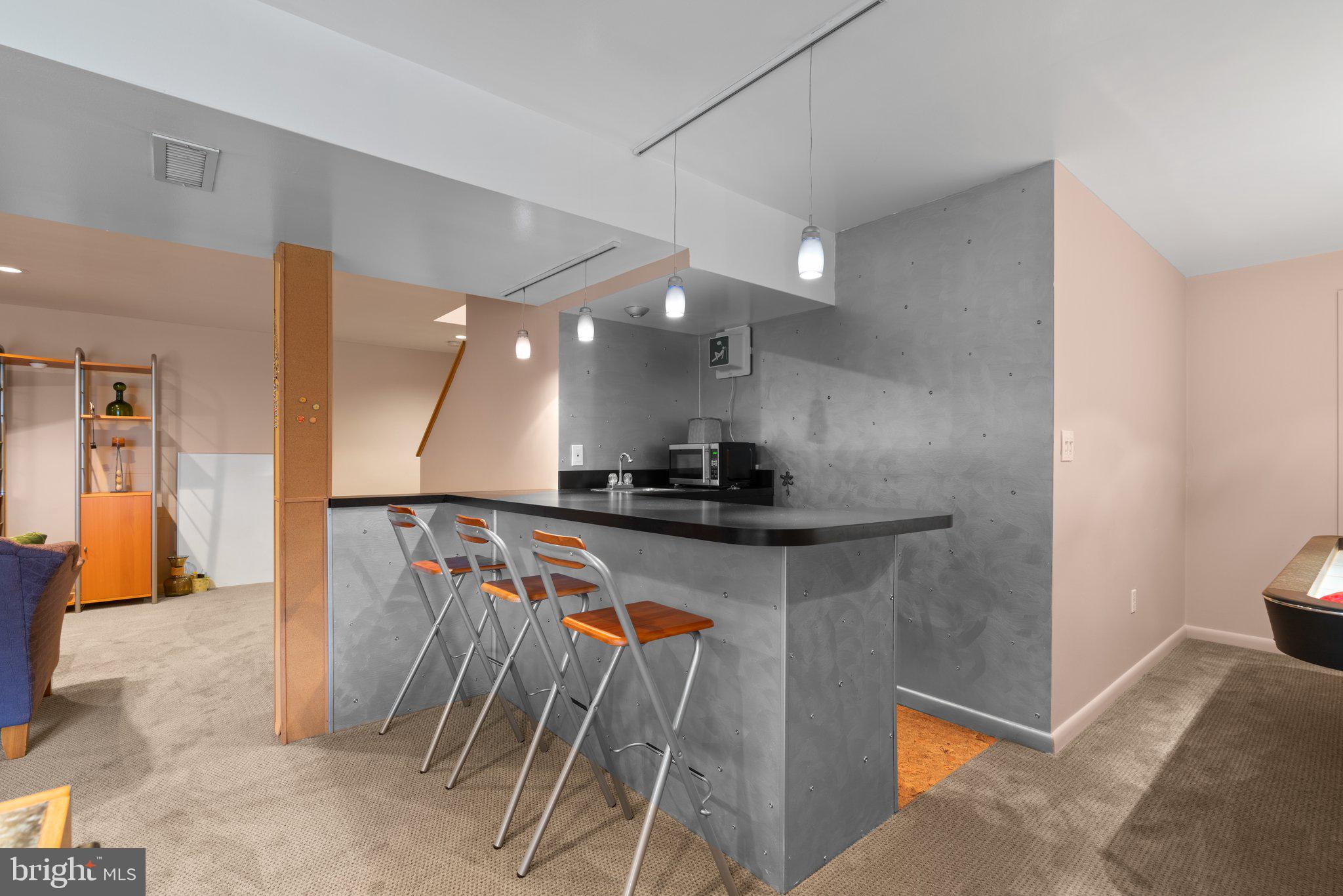 9753 POLISHED STONE