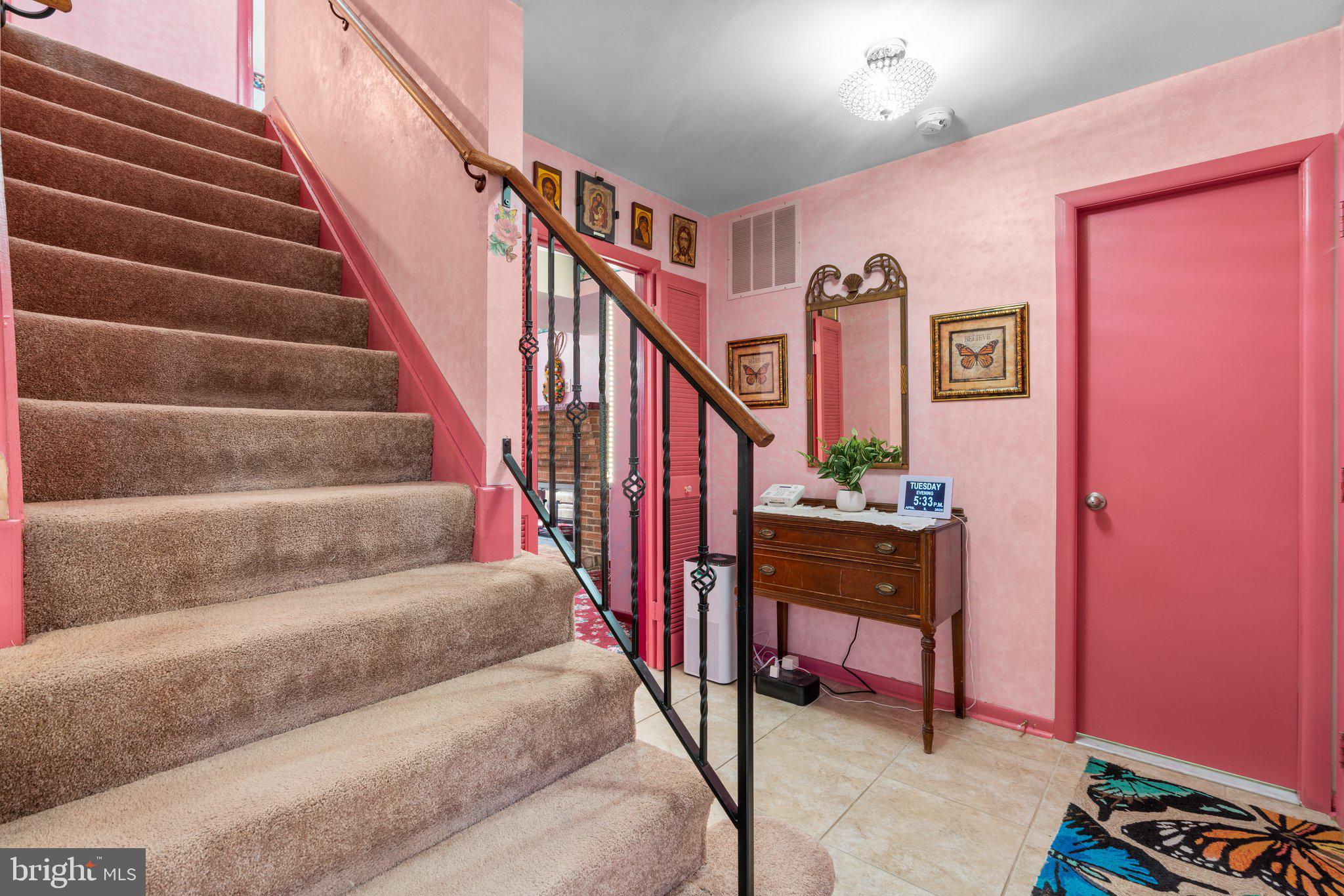 7035 IVORYHAND PLACE