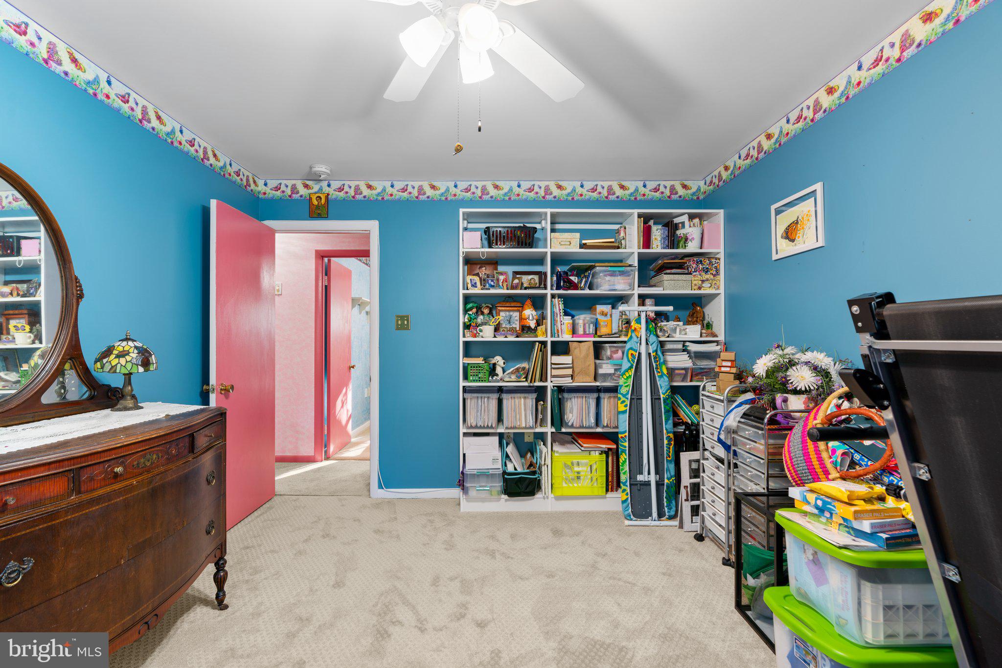 7035 IVORYHAND PLACE