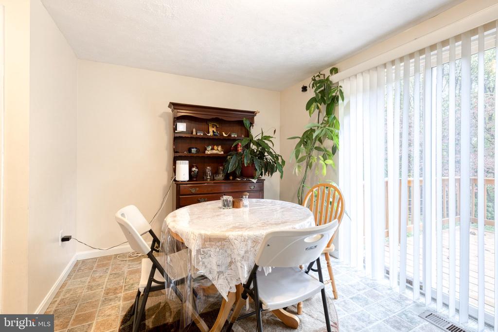 7178 PEACE CHIMES COURT