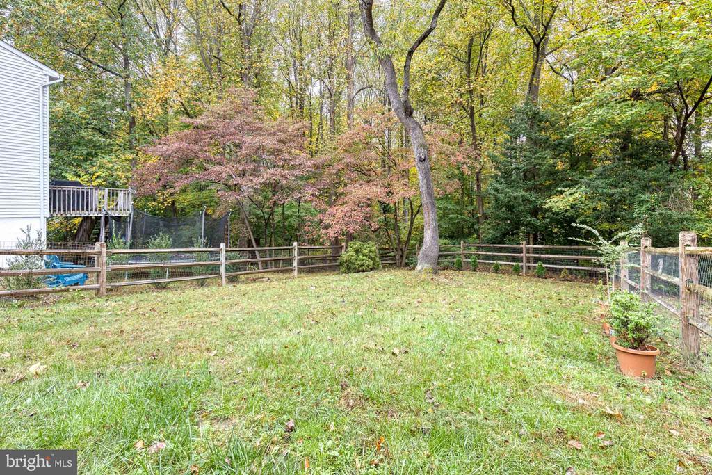 7178 PEACE CHIMES COURT
