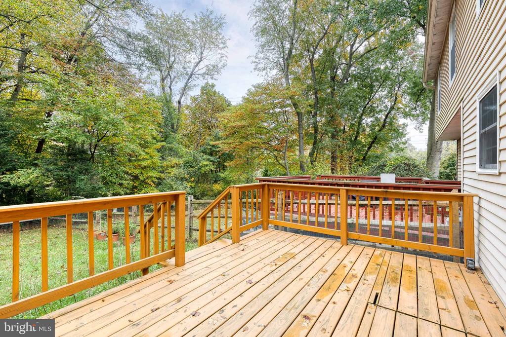 7178 PEACE CHIMES COURT