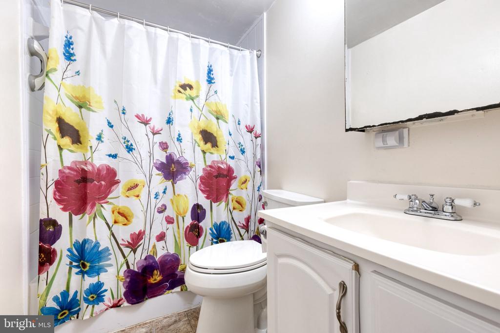7178 PEACE CHIMES COURT