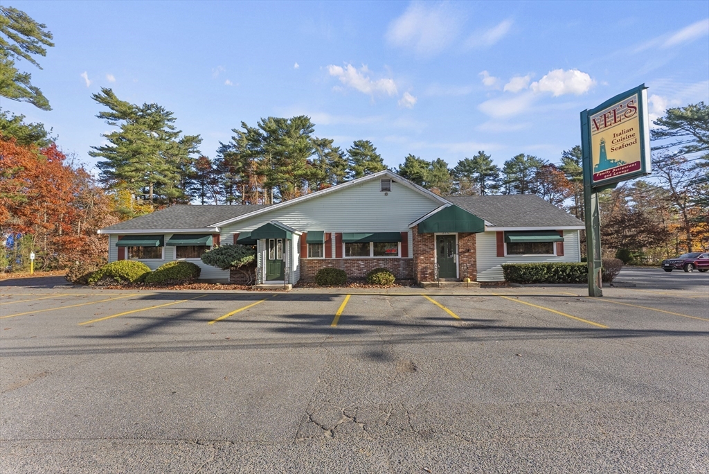 2352 Cranberry Hwy