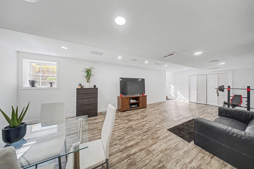 485 Whetstone Hill Road