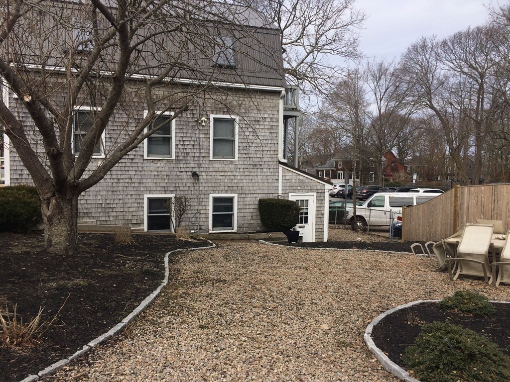 8-R North Street # 5C